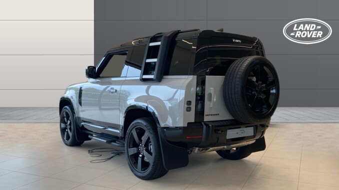 Land Rover Defender 3.0 D350 X-Dynamic HSE 90 3dr Auto Diesel Estate - Image 2